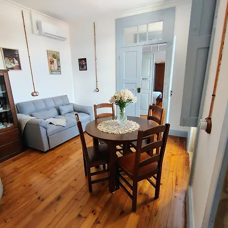 Casa Folhas Novas *