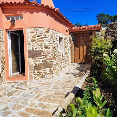 Vakantiehuis Casa Folhas Novas Tabagon